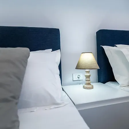 Апартаменты Select 6 *