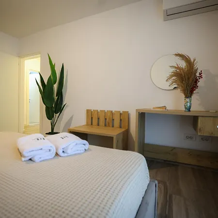 Select 6 Апартаменты Тирана