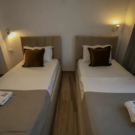 Select 6 Тирана