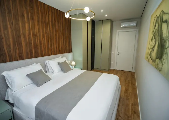 Select 6 טיראנה