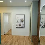Apartment Select 6