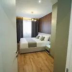 Select 6 Apartment