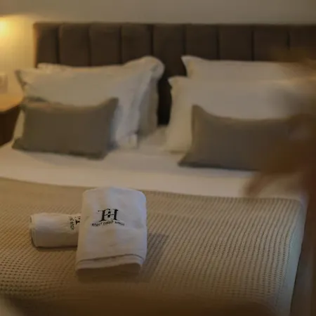 Select 6 Appartamento Tirana