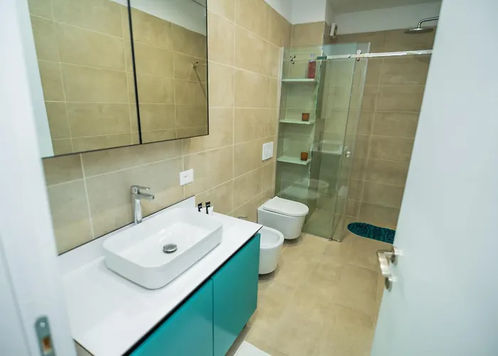 Select 6 Apartmán Tirana