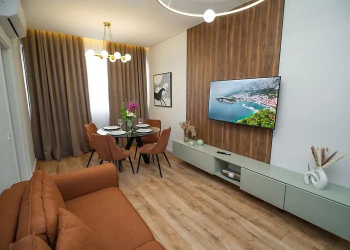 Select 6 Apartmán *