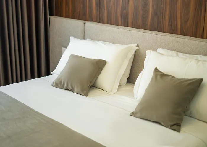 Select 6 Appartamento Tirana